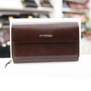clutch-doanh-nhan