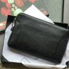 Clutch cầm tay nam